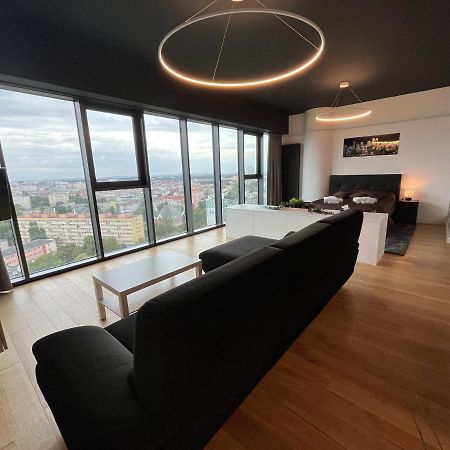 Hanza Tower - Luxurious Apartment 60M2 - 15Th Floor City View Szczecin Ngoại thất bức ảnh