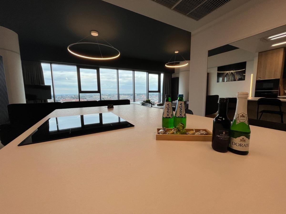 Hanza Tower - Luxurious Apartment 60M2 - 15Th Floor City View Szczecin Ngoại thất bức ảnh